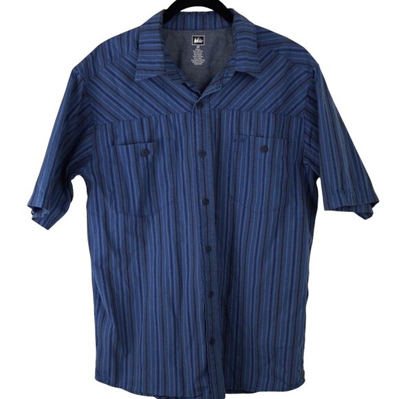 REI Mens Blue Short Sleeve Button Up Shirt Size M Striped Outdoor Lightweight - Picture 1 of 7